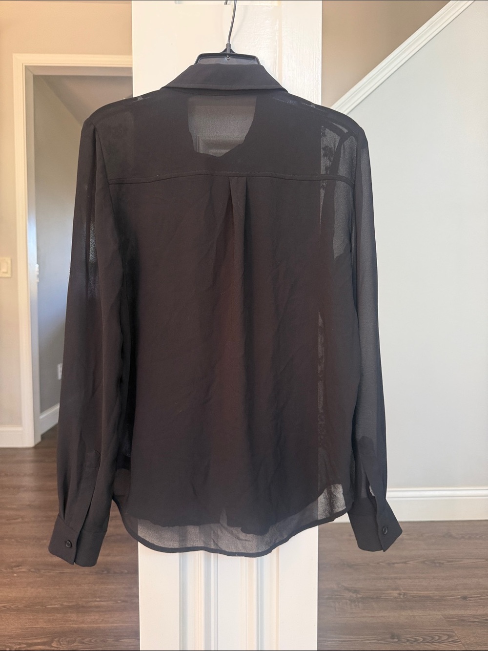 Michael Kors Black Sheer Sequin Embellished in Front Button-Down Blouse XS - Picture 4 of 6